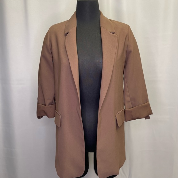 Pull&Bear Jackets & Blazers - Pool & Bear women brown blazer. 3/4 sleeves. Size Xsmall.